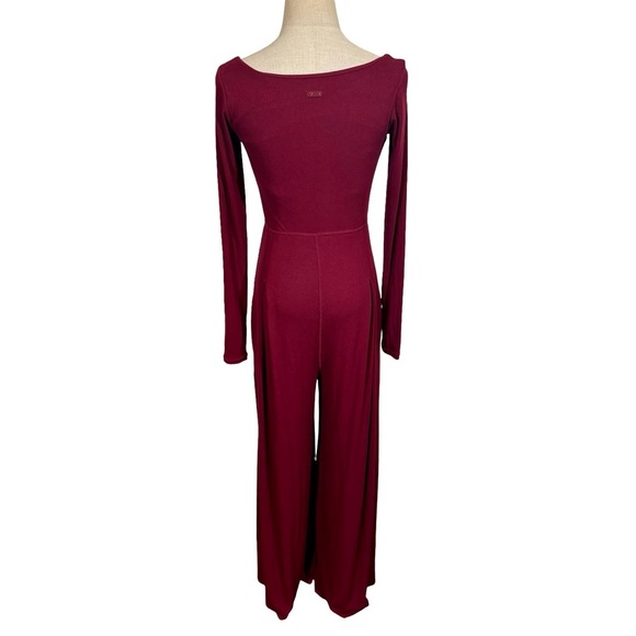 POPFLEX Go With The Flow Long Sleeve Jumpsuit in Vineyard Wine-Still Full Price - Picture 7 of 15